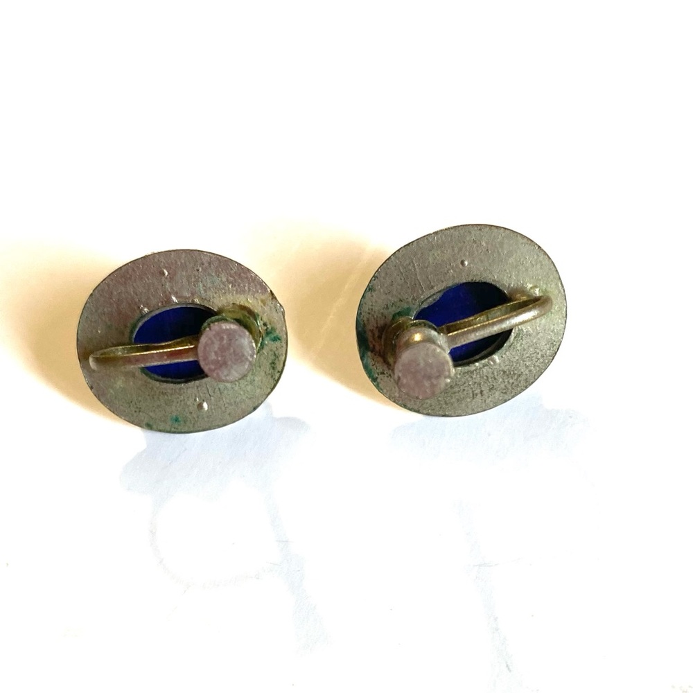 Vintage Cobalt Blue with White Enamel & Screw Backs Earrings .75” - Picture 4 of 4